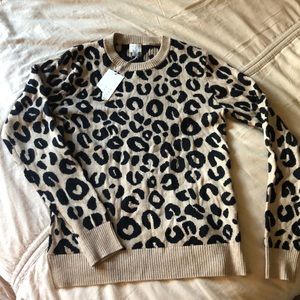 NWT Leopard sweater 🐆